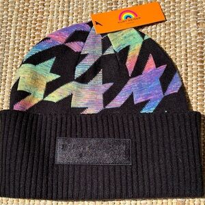 NWT KURT GEIGER LONDON knit hat-pastel houndstooth on black-super cute!